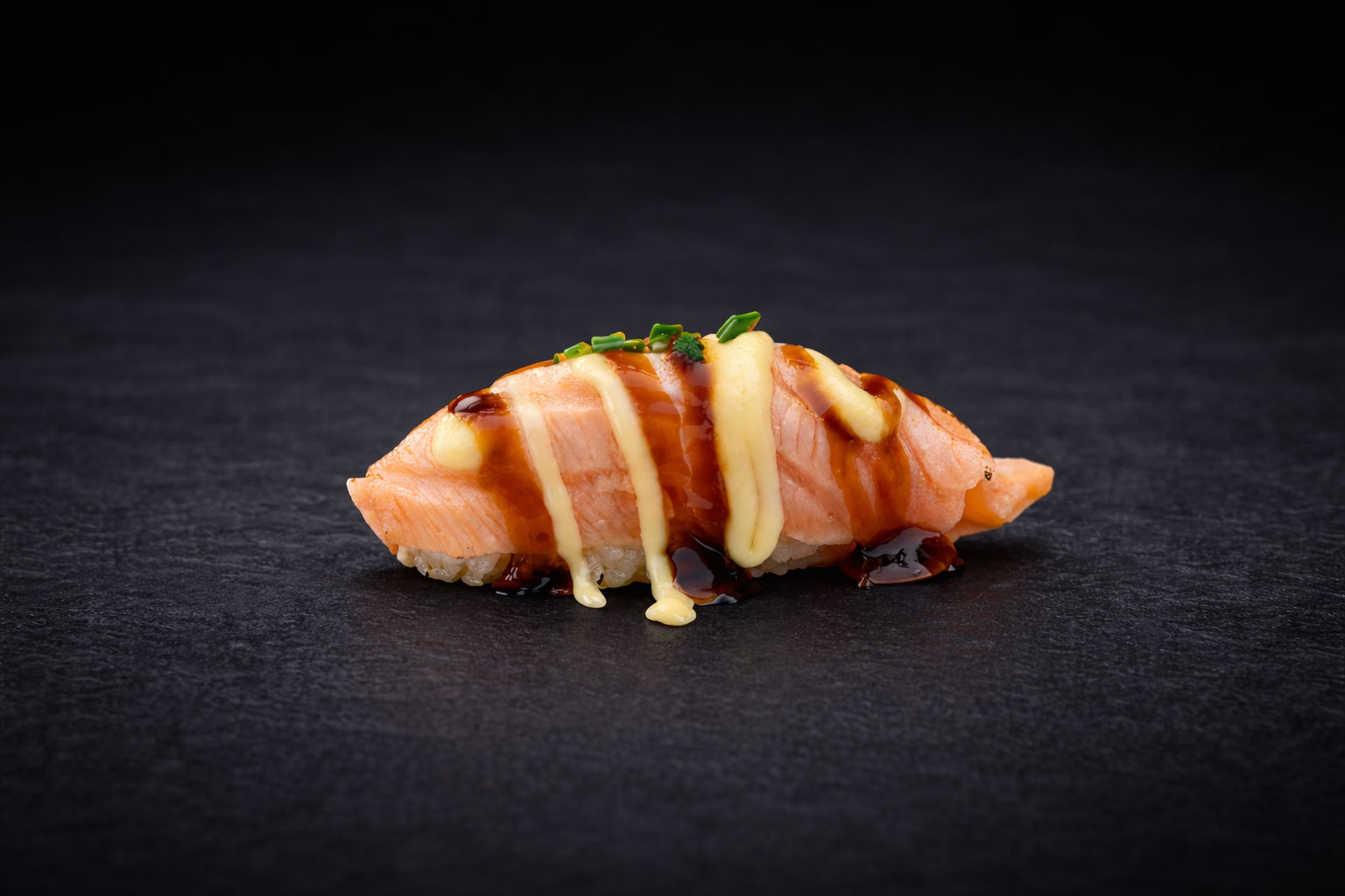 Salmón flambé